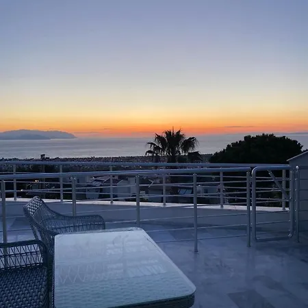 Senli * Kuşadası