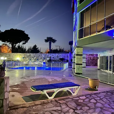 Senli * Kusadası